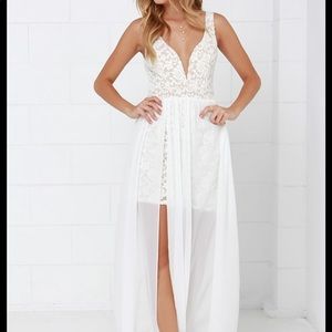 OFF WHITE/CREAM Lace Maxi Dress